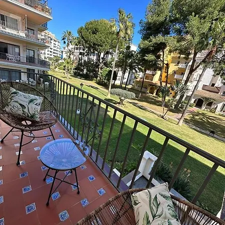 Apartamento - Puerto Banus Playa - Andalucia Del Mar Apartment *