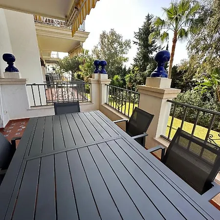 Apartamento - Puerto Banus Playa - Andalucia Del Mar Apartment Marbella