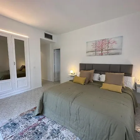 Apartamento - Puerto Banus Playa - Andalucia Del Mar Marbella